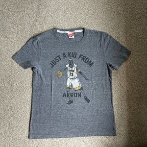 HOMAGE Gray Short Sleeve Tee with Vintage Cartoon Design